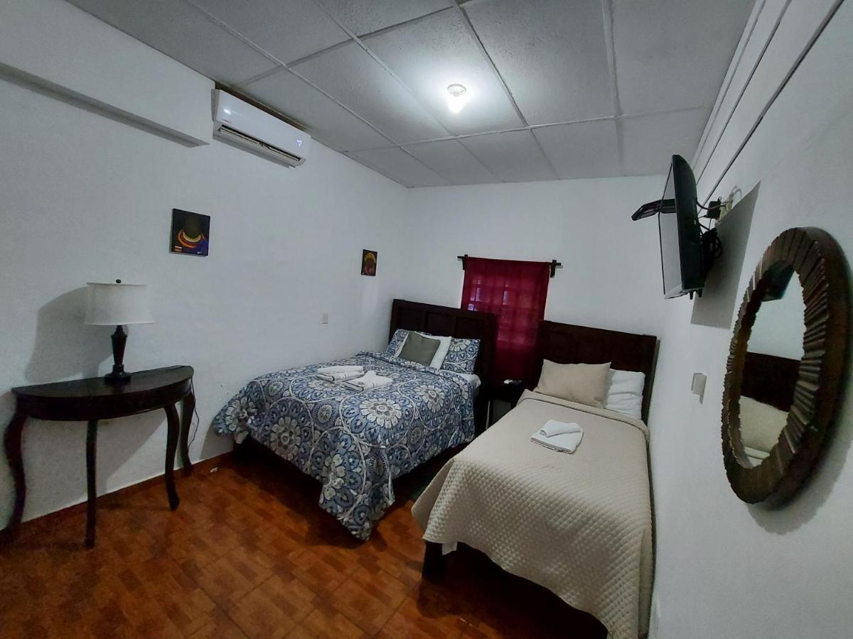 Hotel & Restaurant Fleur De Lis Concepción de Ataco Buitenkant foto